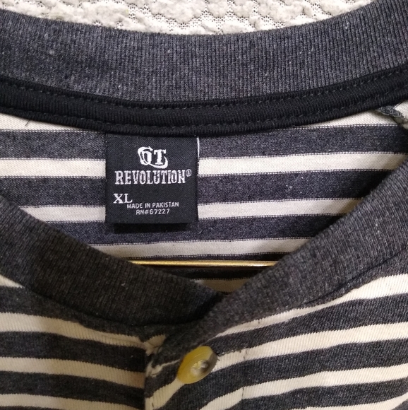 Striped button up crew neck - Picture 2 of 3